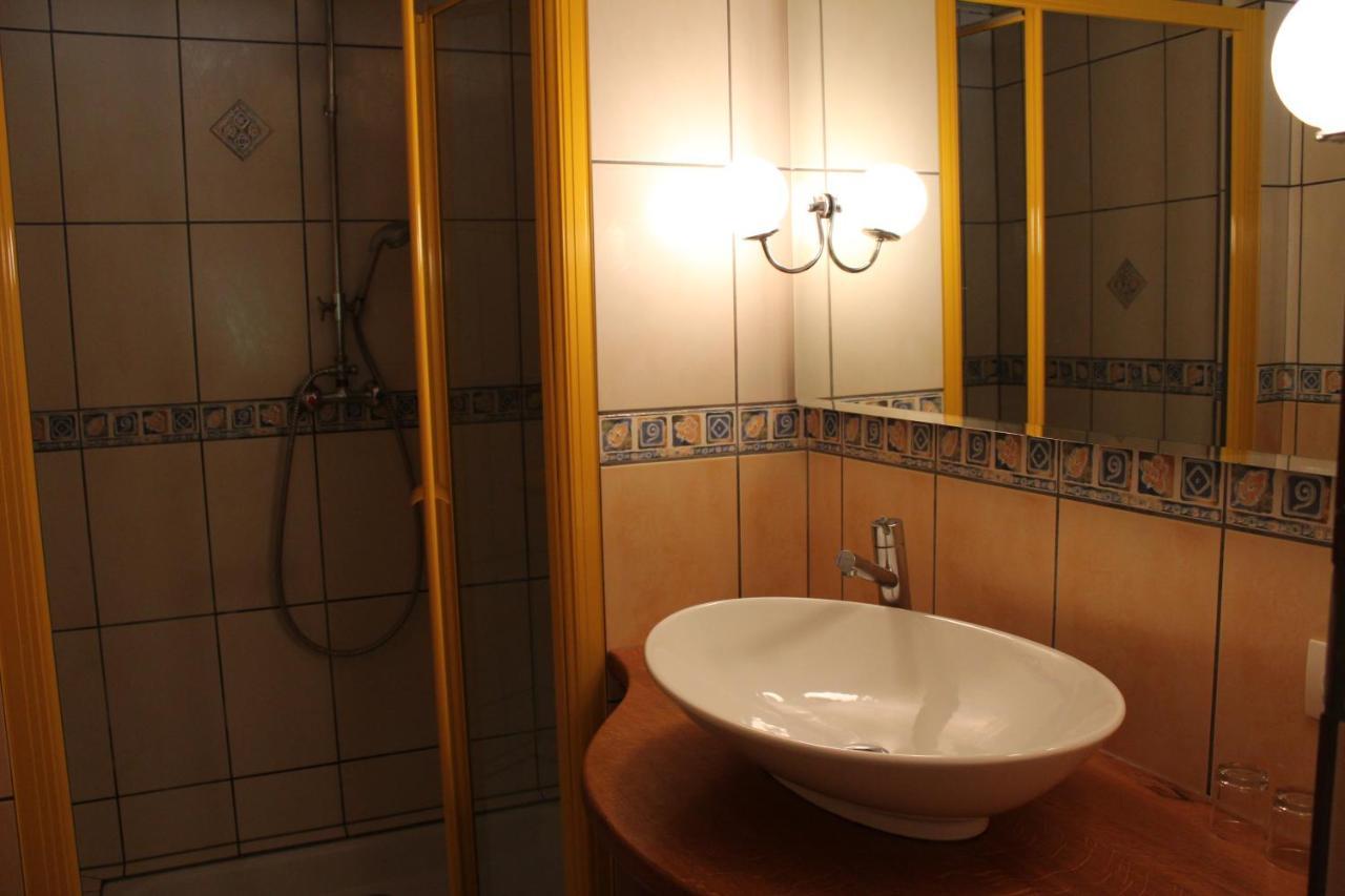 B&B La Tete Dans Les Etoiles Weyersheim Екстериор снимка